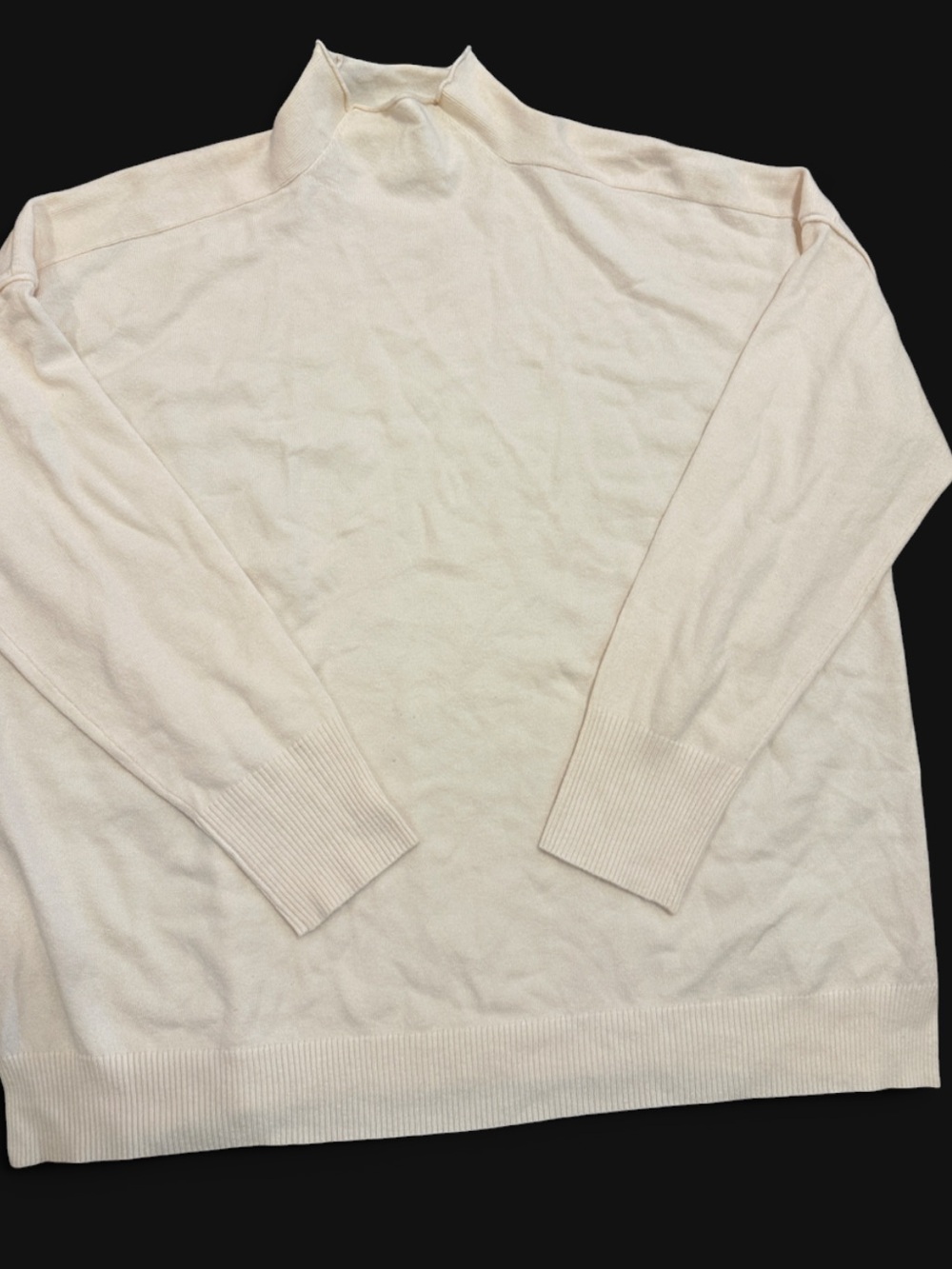 Fate Cream Oversized Mock Neck Sweater Large